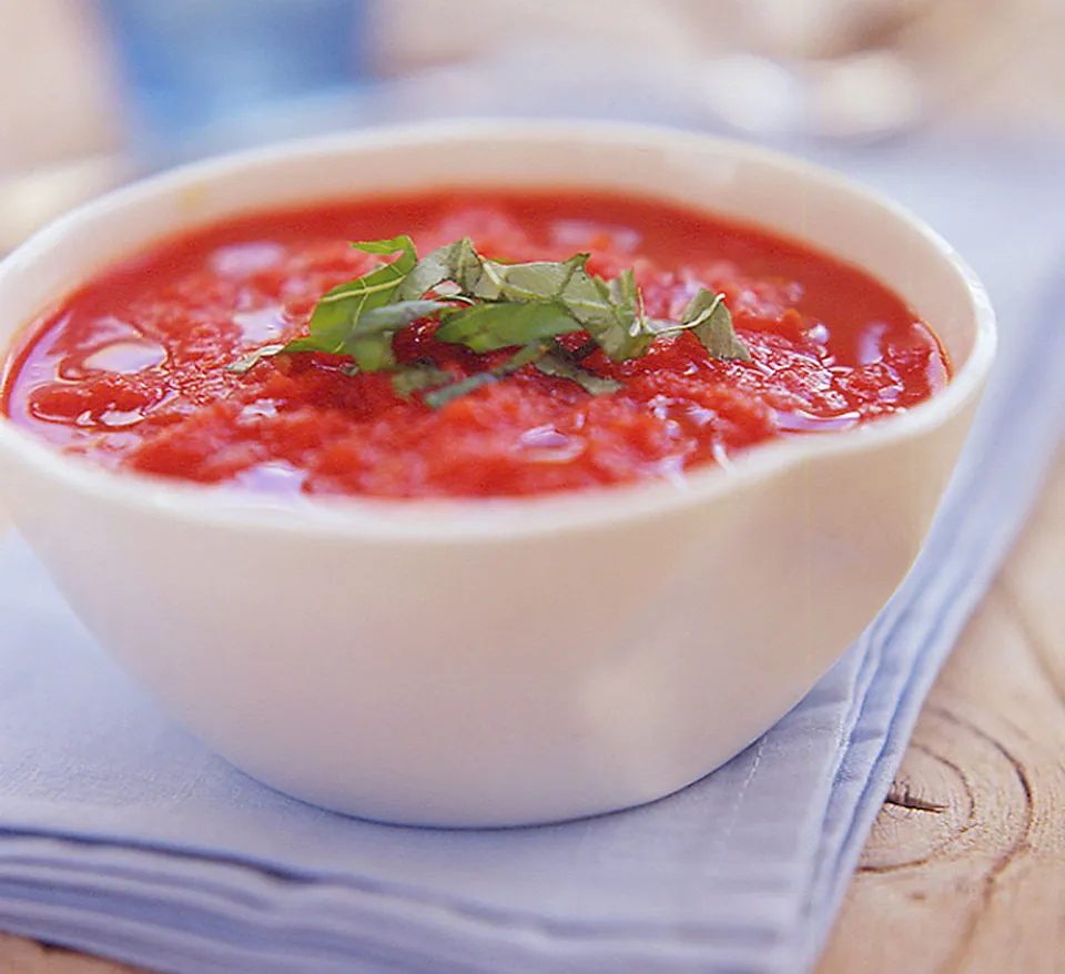 Speedy, Uncooked Tomato Sauce