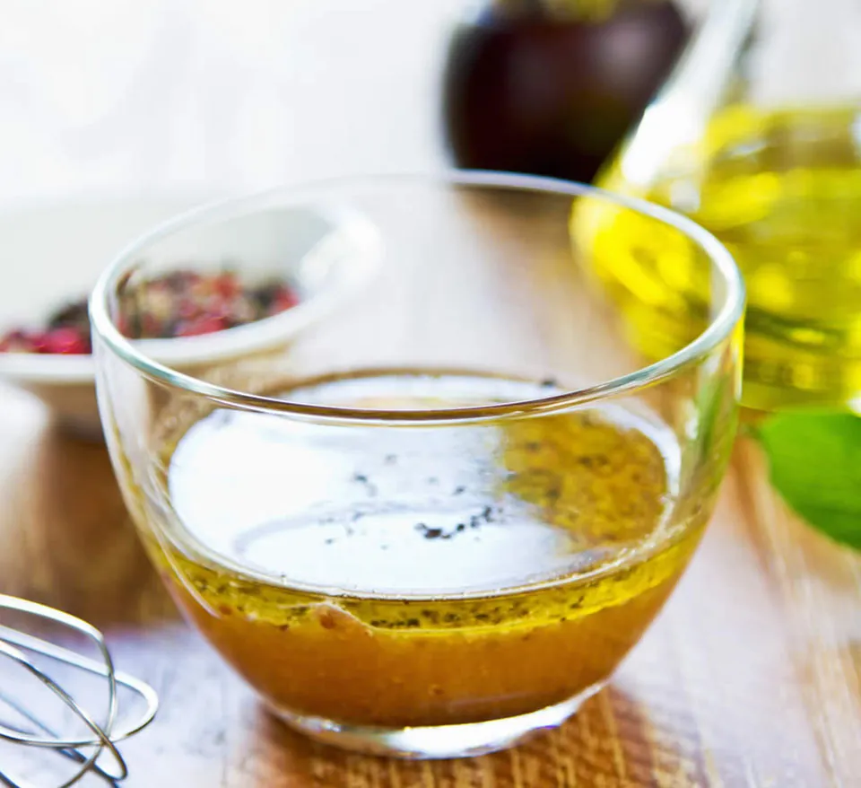 Green Pesto and Balsamic Vinegar Dressing