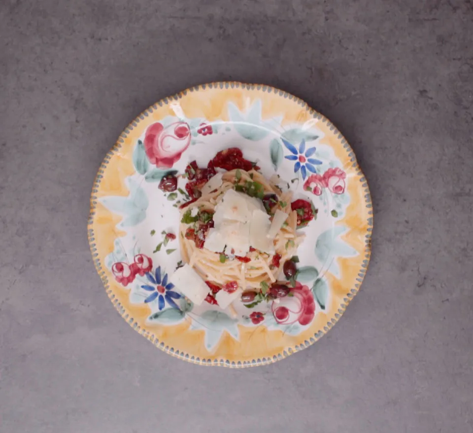 Spaghetti with breadcrumbs